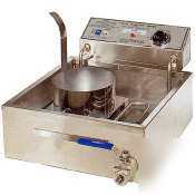Fw-9 shallow fryer w/ drain - 120 volt