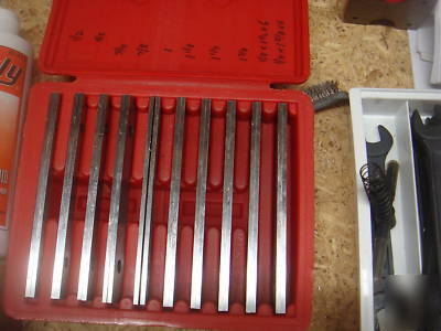 Machine shop metal lathe milling machine bench and all