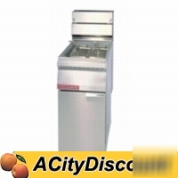 New cecilware floor model 65LB. electric fryer