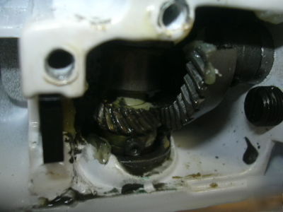 New industrial strength walking foot sewing machine