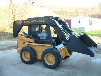 New holland LX665 turbo skid steer loader, excellent