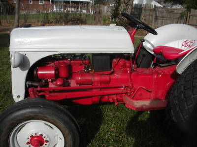 Ford 8N - 1950 with slightly used turf tires