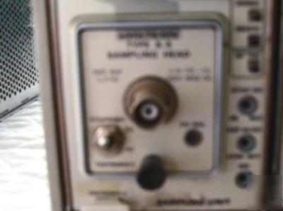 Tektronix 7S11 sampling unit w/ s-5 sampling head 