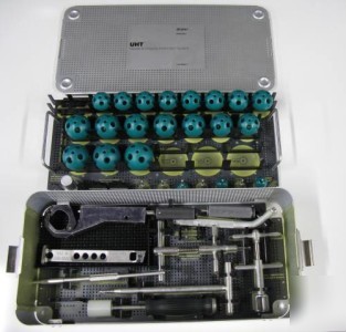 Stryker osteonics orthopaedics unipolar bipolar kit