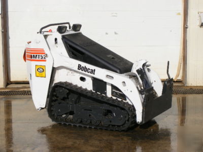 2006 bobcat MT52 mini skid-steer loader - only 329 hrs 