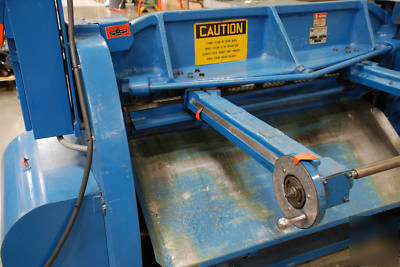 Pexto metal shear