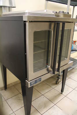 Duke convection oven, E101-g