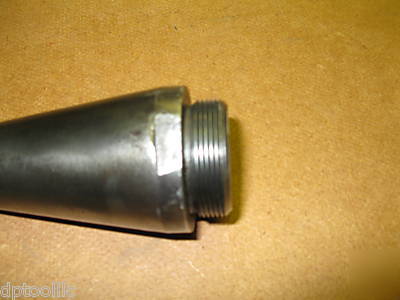 Usa 30 nat. taper with 1-1/2-18 adapter for boring head