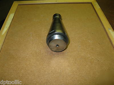 Usa 30 nat. taper with 1-1/2-18 adapter for boring head