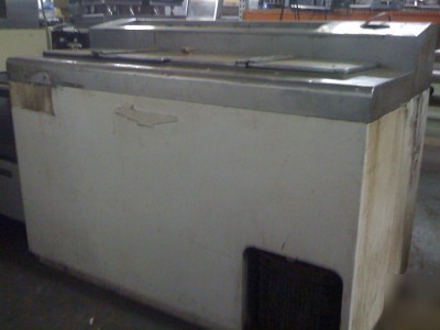 Working ice cream dipping cabinet still freezing $149
