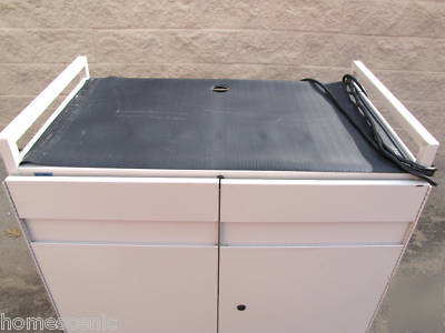 Bretford mobile laptop computer table docking cart 