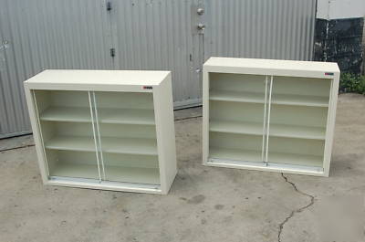 Kewaunee-case-glass-lab-display-wall-cabinet-laboratory