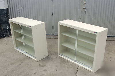 Kewaunee-case-glass-lab-display-wall-cabinet-laboratory