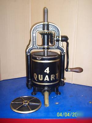 National 4 qt sausage stuffer lard wine cider press