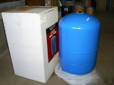 New 86 gallon water tank vertical pre charged HT86B 