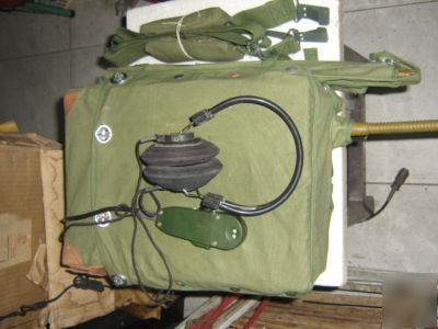 Chinese military transmitter-receiver type 81 nos 