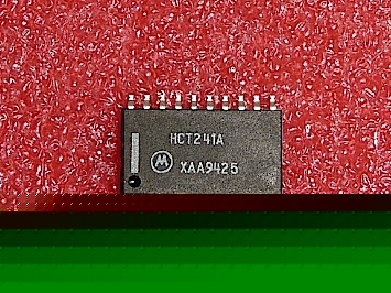 5X motorola MC74HCT241ADW octal noninverting buffer