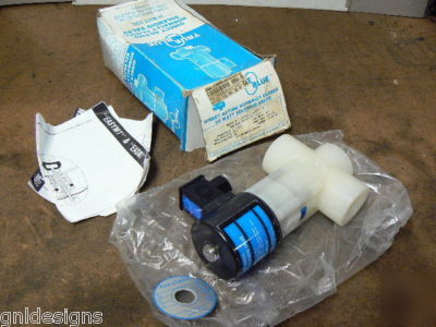 New plat-o-matic EASMT5V16W20 solenoid chemical valve 