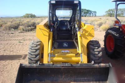 2002 john deere 260 skid steer loader