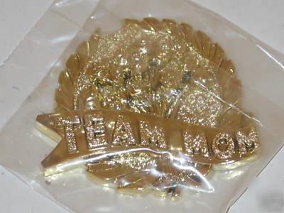 49 gold team mom relief for plaque trophy figures 
