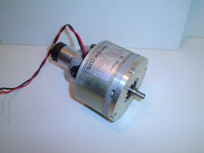 Sanyo denki servo motor with tachometer