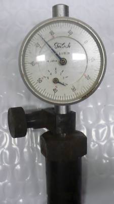 Teclock precision dial gauge pressure?