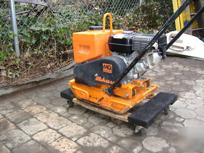 Compactor/ tamper /vibrating plate(mikasa)verygood cond