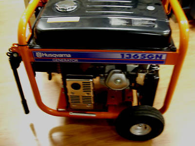 Husqvarna 1365GN generator mint condition 