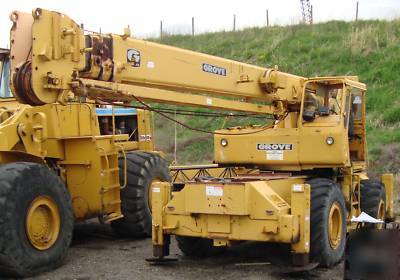 Grove hydraulic crane 40,000 lbs RT620S complete/parts