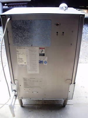 Iceomatic undercounter ice machine 120V 174LBS/day nice