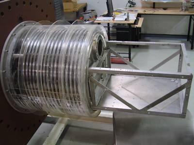 200 kilovolt electrostatic particle accelerator 