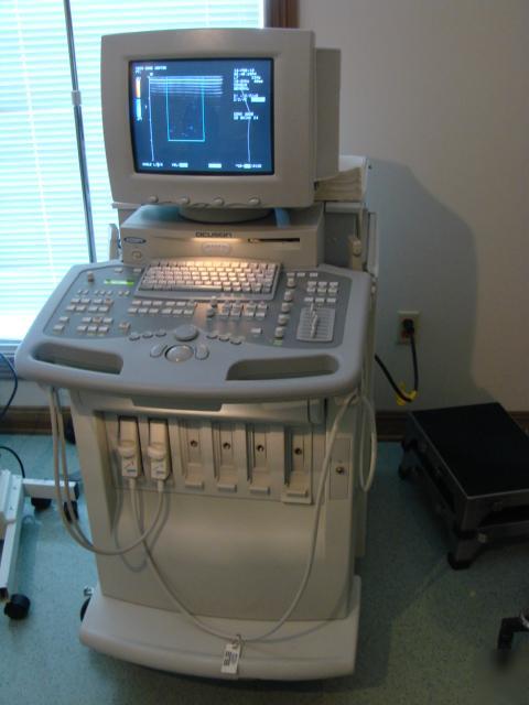 Acuson aspen ultra sound machine 