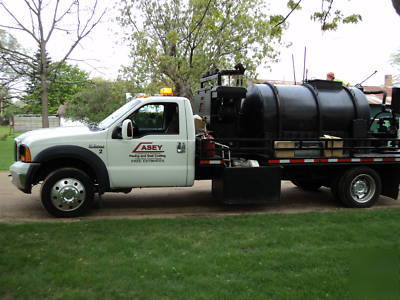 2006 F550 & equipt mfg. sealcoating sealcoat truck