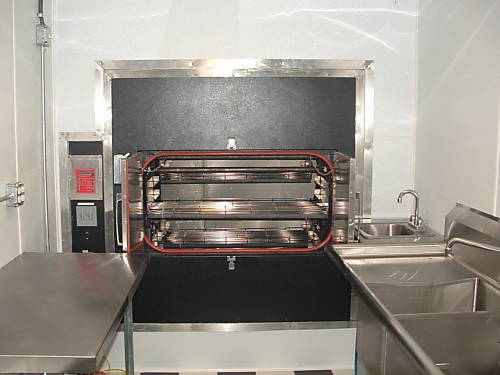 2010 smoker bbq concession trailer / mobile kitchen 