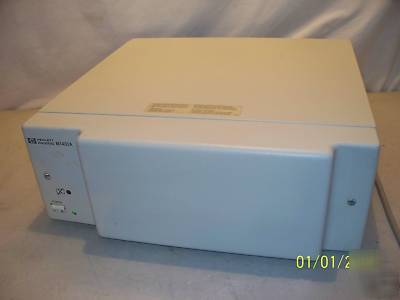 Hp hewlett packard M1401A telemetry mainframe