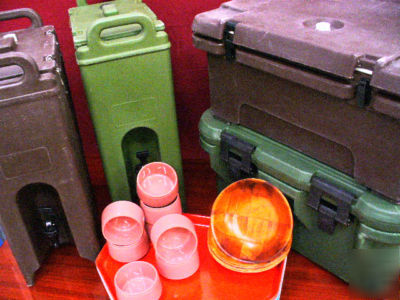 Used cambro insulated food / beverage container set
