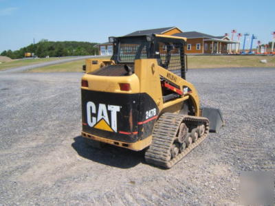 Cat 247B farm tractor skid steer loader