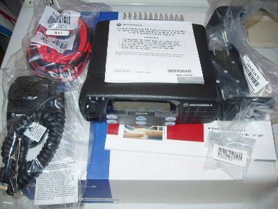 New motorola CDM1550 ls+ vhf 25W 160CHANNELS 136-174MHZ