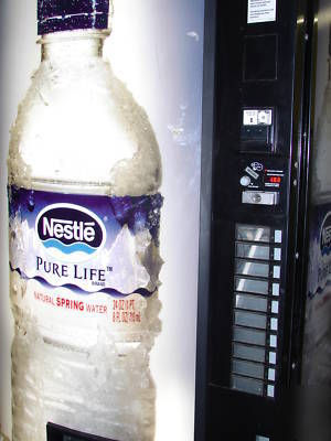 2004 year bottlecan vendo 821 drink machine mdb 30DAY w