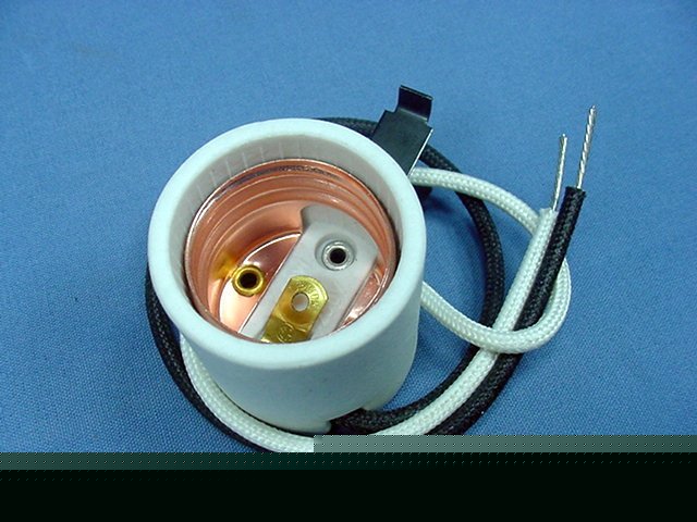 100 leviton porcelain lamp holders snap-in light socket