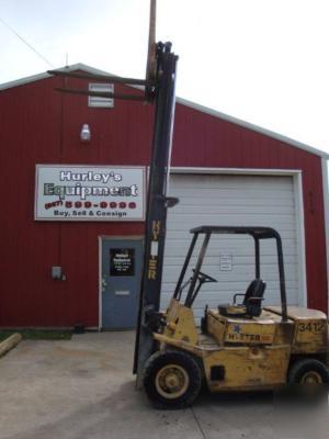 Hyster loader skid forklift lift truck pneumatic tire