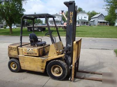 Hyster loader skid forklift lift truck pneumatic tire