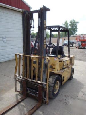 Hyster loader skid forklift lift truck pneumatic tire