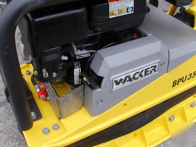Wacker bpu 3545A reversible vibratory plate compactor 