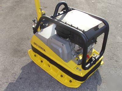 Wacker bpu 3545A reversible vibratory plate compactor 