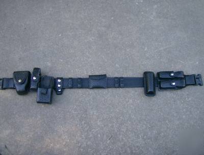 Bianchi duty belt accumold elite sz 40-46