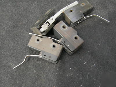 Omicron microswitch 15A 125V switch-abc batting cages