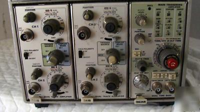 Tektronix 7603 mainframe oscilloscope w/plug ins 