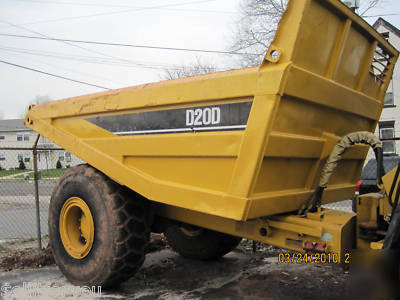 Caterpillar cat d-20D heavy duty off road dump truck