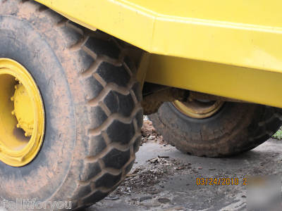 Caterpillar cat d-20D heavy duty off road dump truck